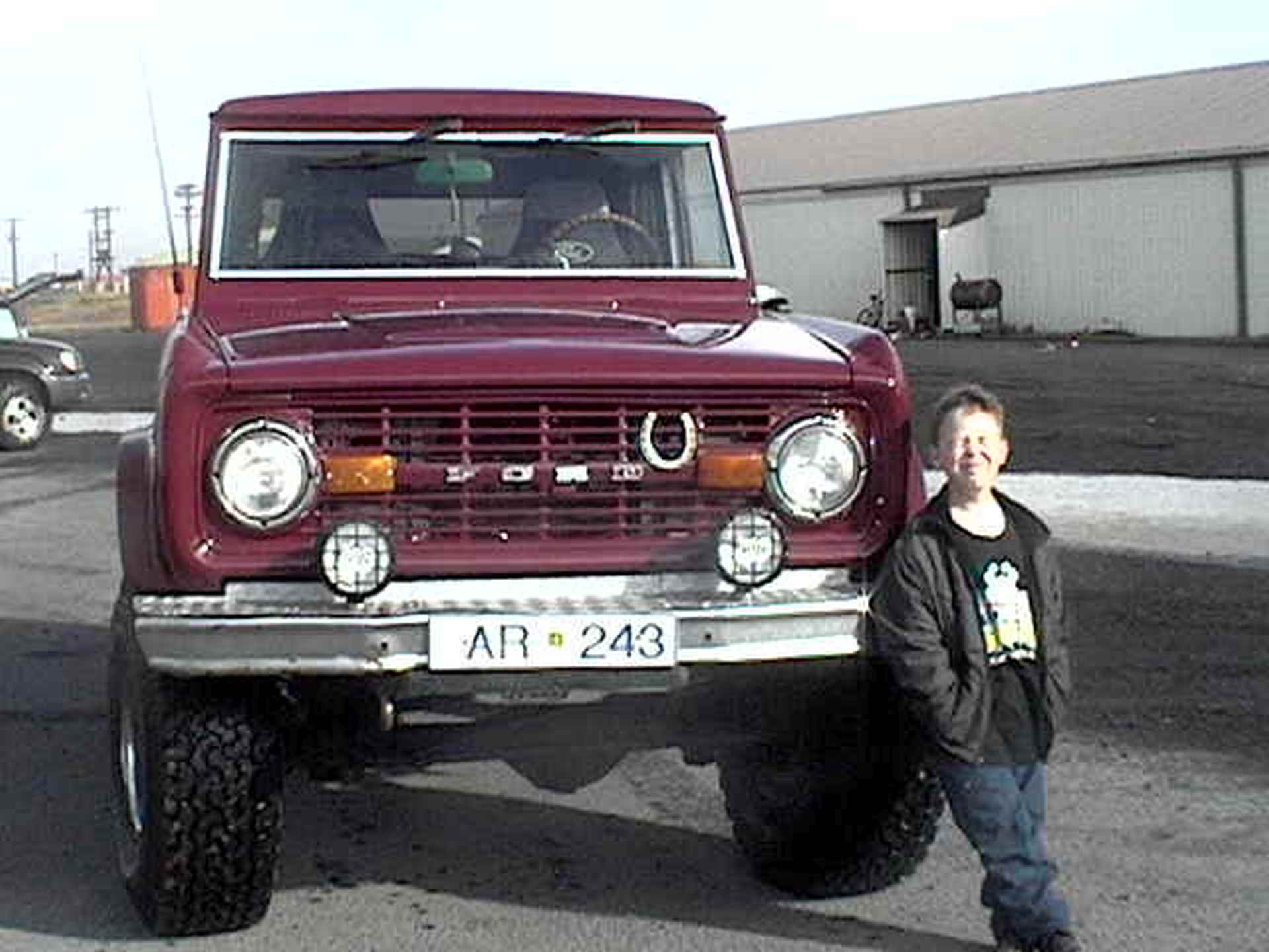 AR243